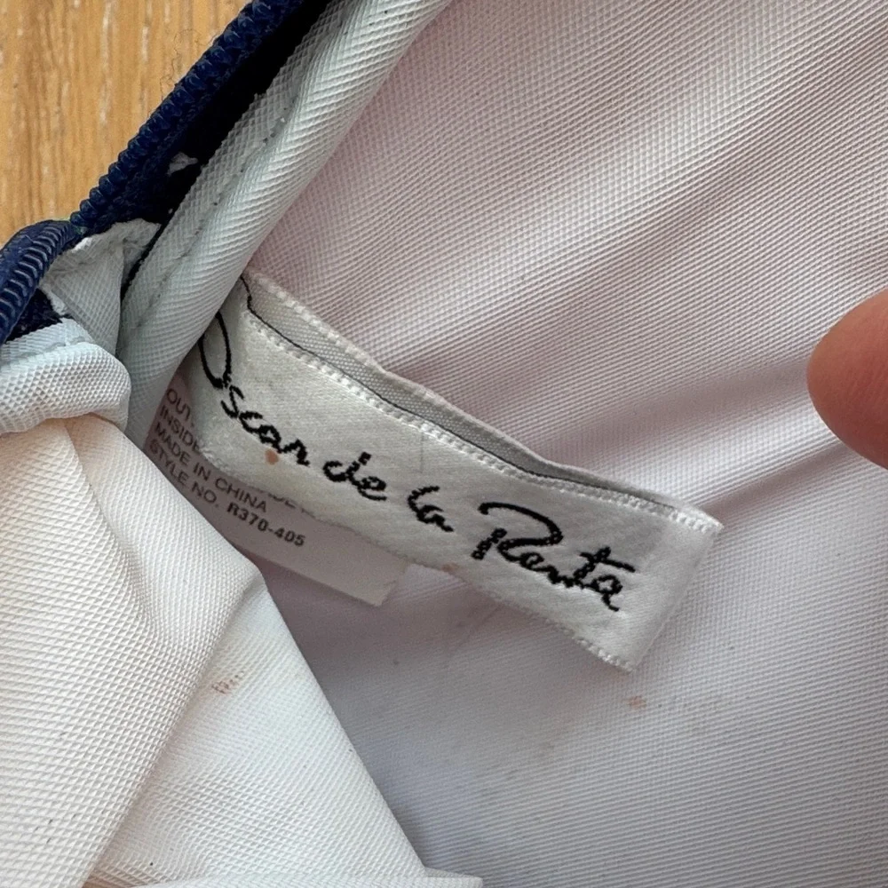 Oscar de la Renta Color block zippered Cosmetic Case